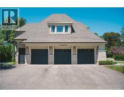 147 BEVERLY Court - 4