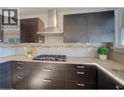 68 KINGSLEA Drive - 17