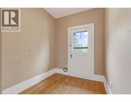 11 BYRON Street - 26