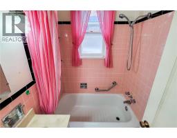 187 PARADISE Road N - 24