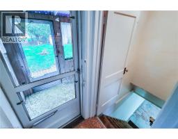 187 PARADISE Road N - 33