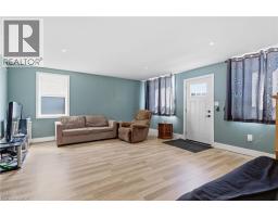 194 TOWNLINE Street - 5