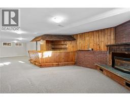 12 LORNE Avenue - 32