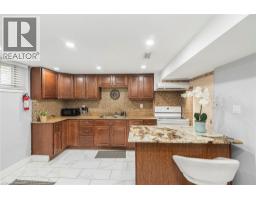 33 ALDERNEY Avenue - 37