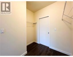 690 W KING Street W UnitNo. 116 - 13