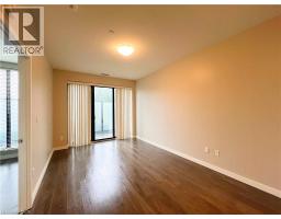 690 W KING Street W UnitNo. 116 - 14