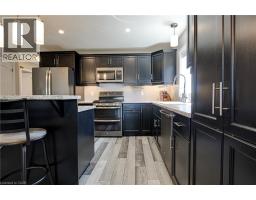 18 MINLER Street - 13