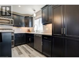 18 MINLER Street - 15