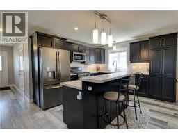 18 MINLER Street - 9