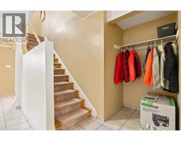 6 TAMARACK Court - 10