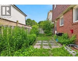 6 TAMARACK Court - 25