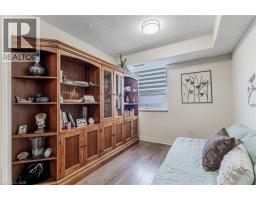 500 GREEN Road UnitNo. 1701 - 14
