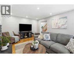 2418 BUTTERNUT Crescent - 19