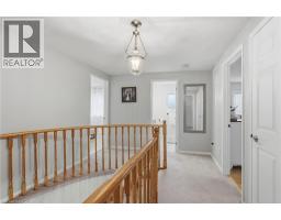 2418 BUTTERNUT Crescent - 24