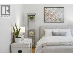 2418 BUTTERNUT Crescent - 30