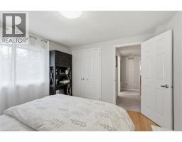2418 BUTTERNUT Crescent - 32