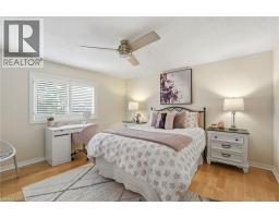 2418 BUTTERNUT Crescent - 33