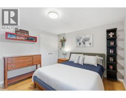 2418 BUTTERNUT Crescent - 38