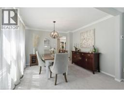 2418 BUTTERNUT Crescent - 9