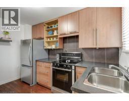 1350 LIMERIDGE Road E UnitNo. 18 - 11