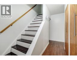 1350 LIMERIDGE Road E UnitNo. 18 - 15