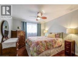 1350 LIMERIDGE Road E UnitNo. 18 - 16