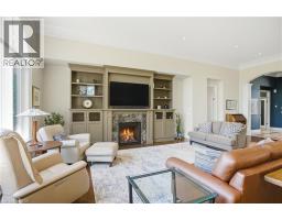 11 MERITAGE Lane - 12