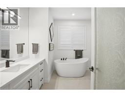 11 MERITAGE Lane - 24