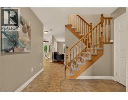72 ETHERINGTON Crescent - 4
