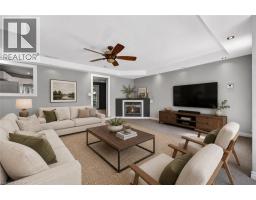 126 MOUNTAIN Street - 3