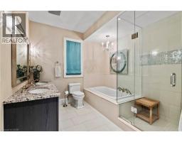 110 W JOHN Street W - 17