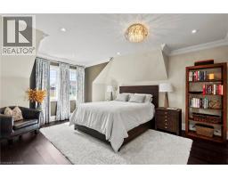 110 W JOHN Street W - 21