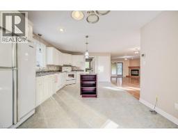 246 KING Street - 16