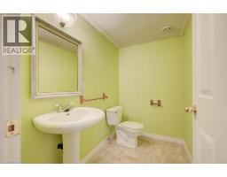246 KING Street - 35