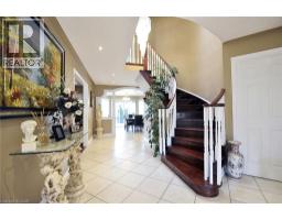 39 PEREGRINE Crescent - 11