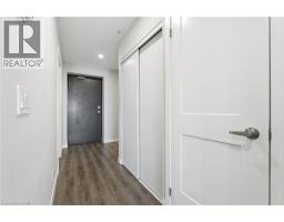 15 QUEEN Street S UnitNo. 609 - 4