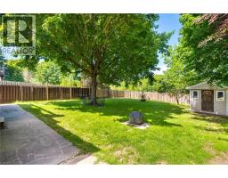 24 ROSENEATH Crescent - 30