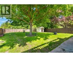 24 ROSENEATH Crescent - 31