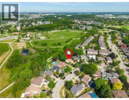 24 ROSENEATH Crescent - 41