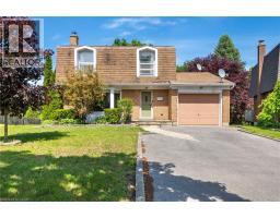 24 ROSENEATH Crescent - 6