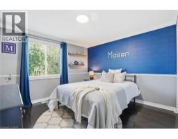 136 MARCY Crescent - 15