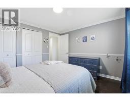 136 MARCY Crescent - 16