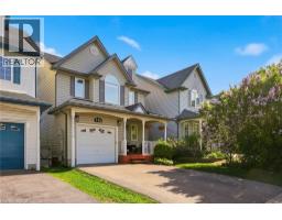 136 MARCY Crescent - 2