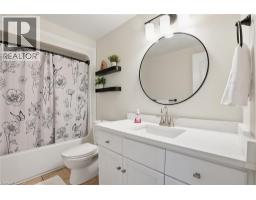 136 MARCY Crescent - 21