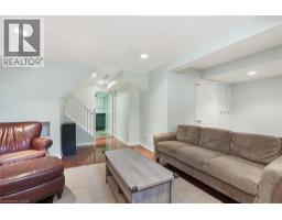 136 MARCY Crescent - 23