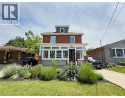 32 LORNE Street - 2