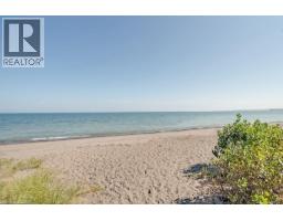 826 BEACH Boulevard - 37