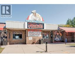 826 BEACH Boulevard - 39