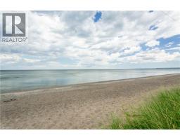 826 BEACH Boulevard - 41