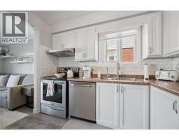 78 BRIDLEWREATH Street - 10